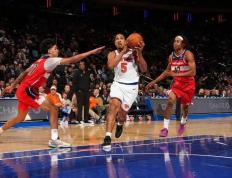 乐鱼体育网站入口-关于加拿大男篮完胜奇才，布克三分雨点燃全场的信息