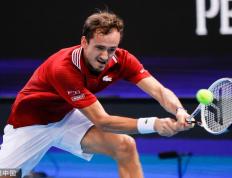 乐鱼体育网站入口-拉沃尔杯力克法网，梅德韦杰夫刷新纪录的简单介绍