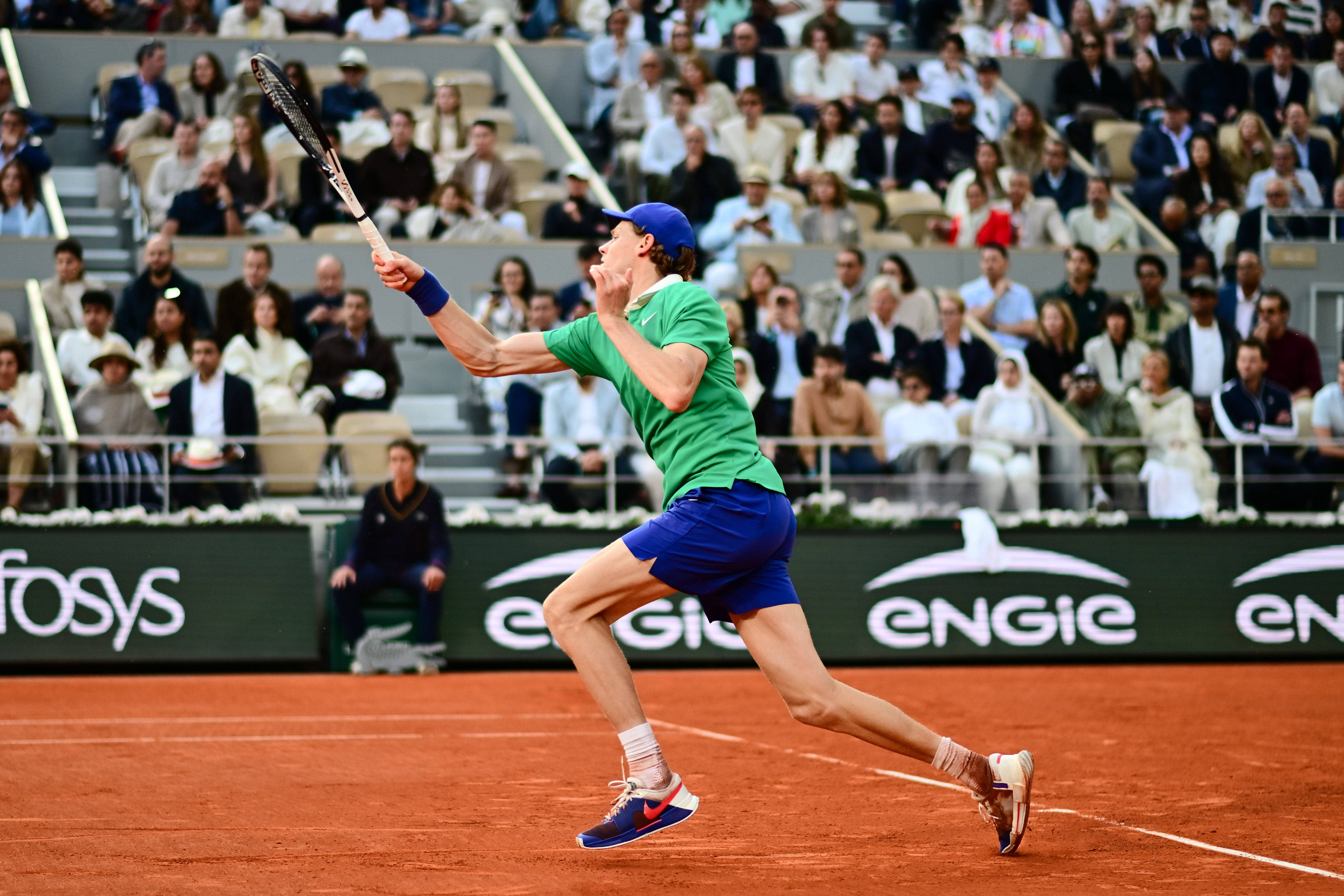 乐鱼官网-世界网球队鏖战西班牙网球队,阿尔卡拉斯爆发神勇的简单介绍