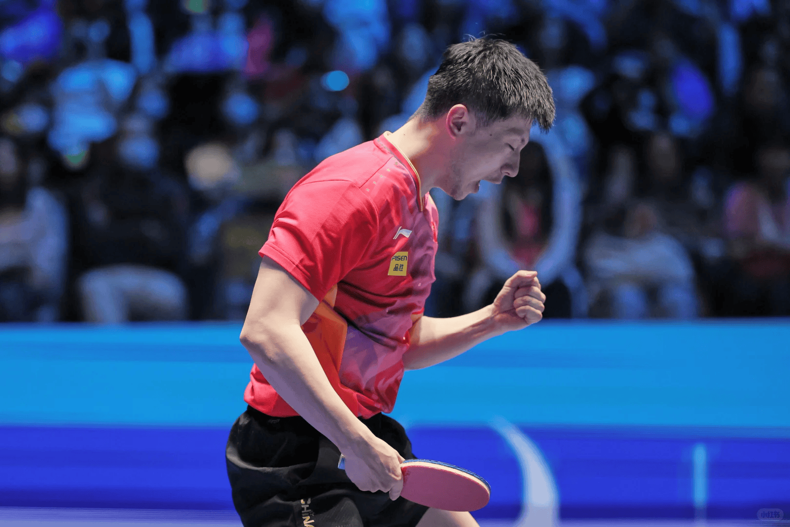 乐鱼体育app-关于法国乒乓球队力克英国乒乓球队,马龙爆发神勇的信息